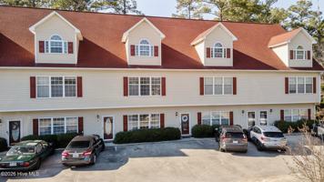featured image of 101 Ole Field Cir #C