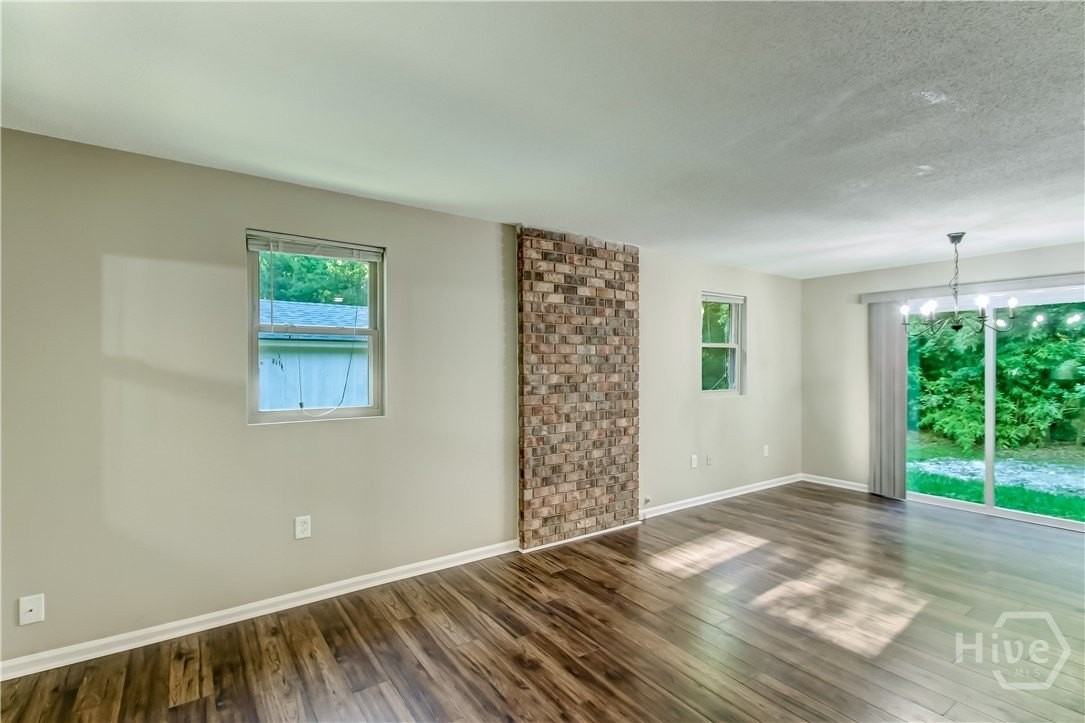 8618 Ferguson Ave - Photo 6 of 24