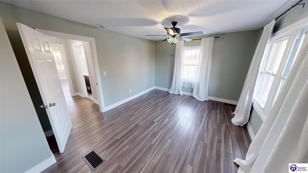 818 Otter Creek Rd - Photo 5 of 13