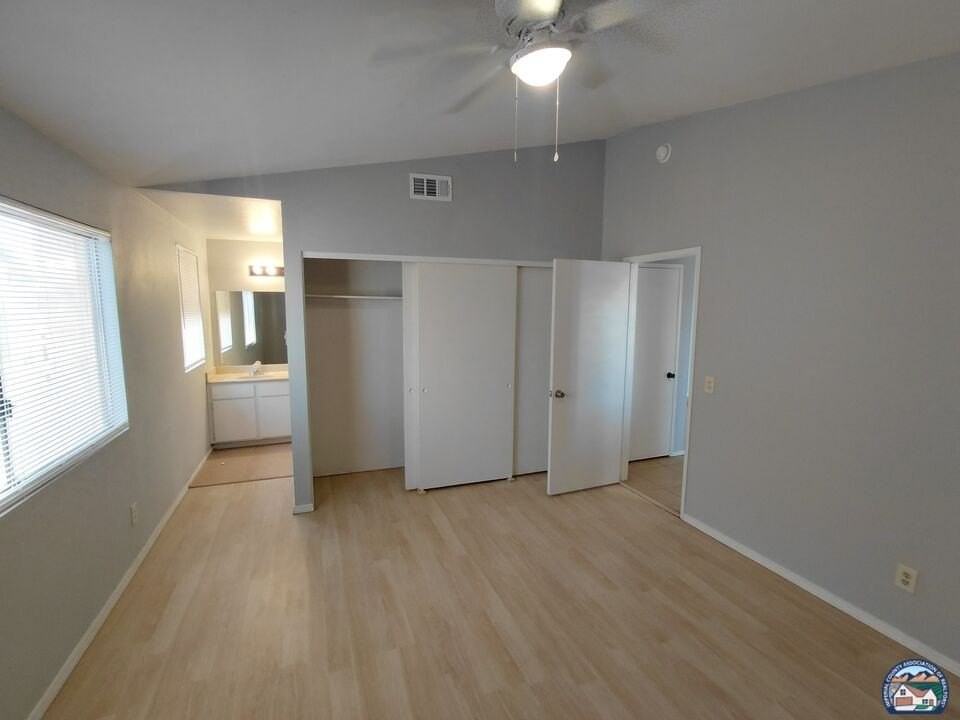 1100 Rodeo Dr #745 - Photo 6 of 14