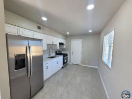 featured image of 510 Encinas Ave #D