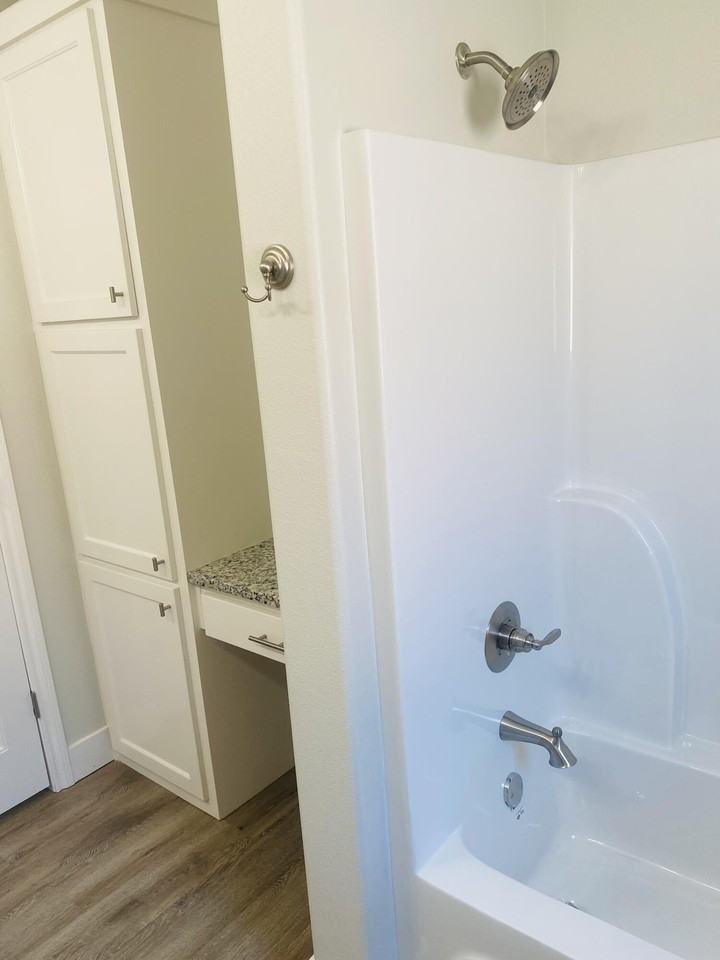 7731 97th St - Photo 5 of 26