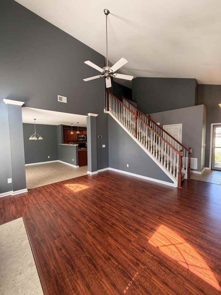 2904 Mahala Ln - Photo 5 of 15