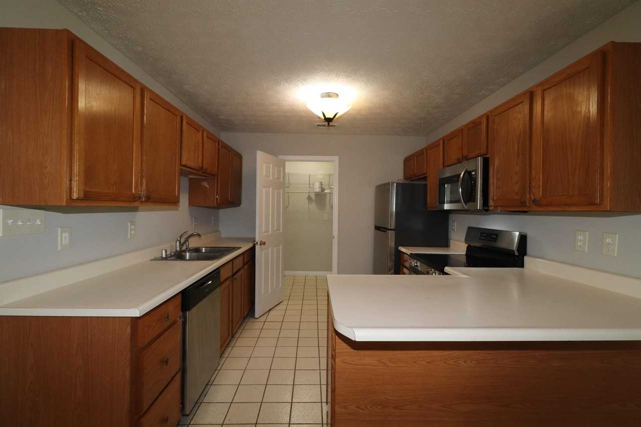 149 Allison Cir - Photo 5 of 15