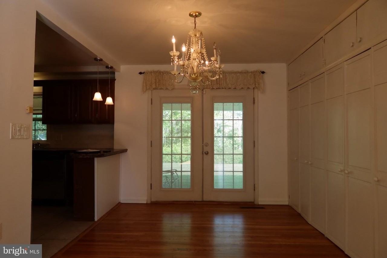 109 Deep Dale Dr - Photo 5 of 31