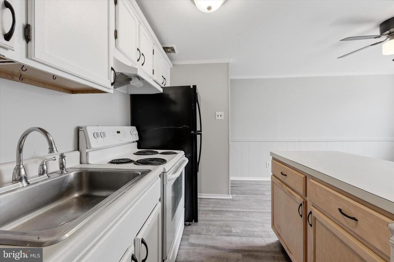 151 Chadwick Ave - Photo 6 of 15