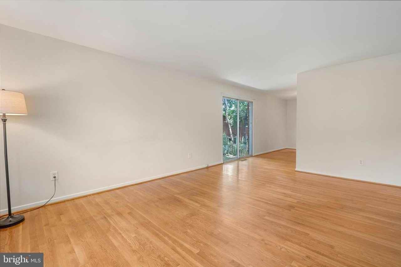 2623 Depaul Dr - Photo 4 of 25