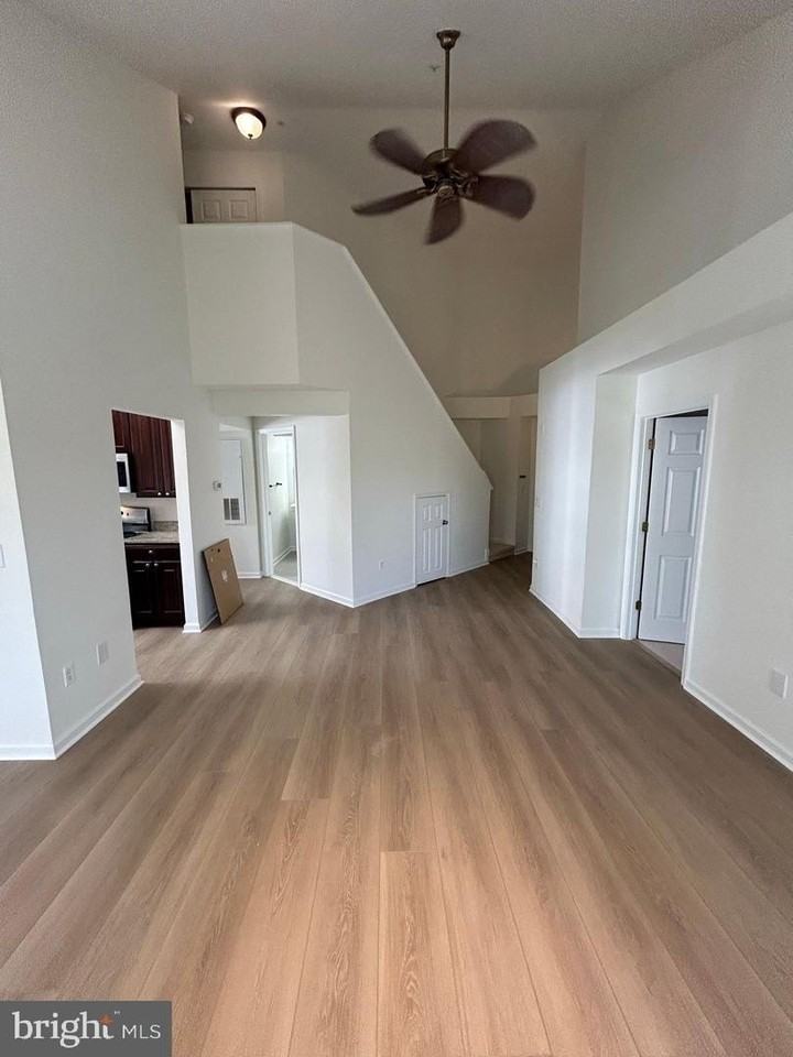 5940 Founders Hill Dr - Photo 2 of 13