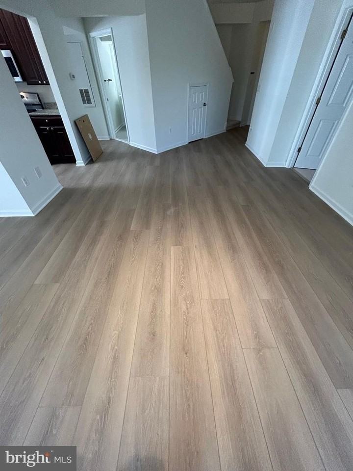 5940 Founders Hill Dr - Photo 3 of 13