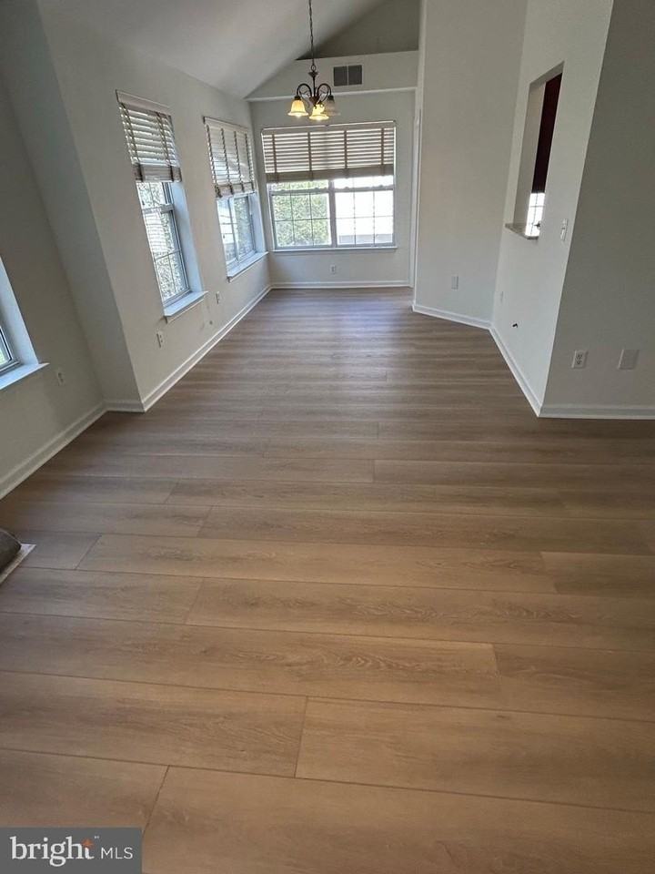 5940 Founders Hill Dr - Photo 4 of 13