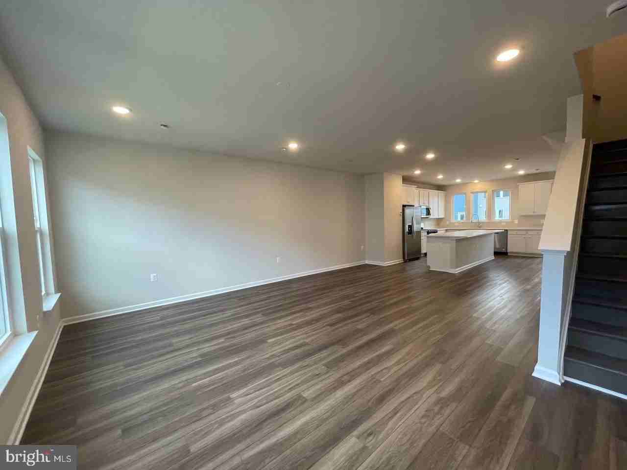 15115 Jaxton Square Ln - Photo 6 of 12