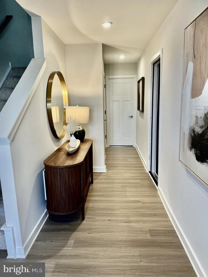 61 Zander Rd - Photo 3 of 19