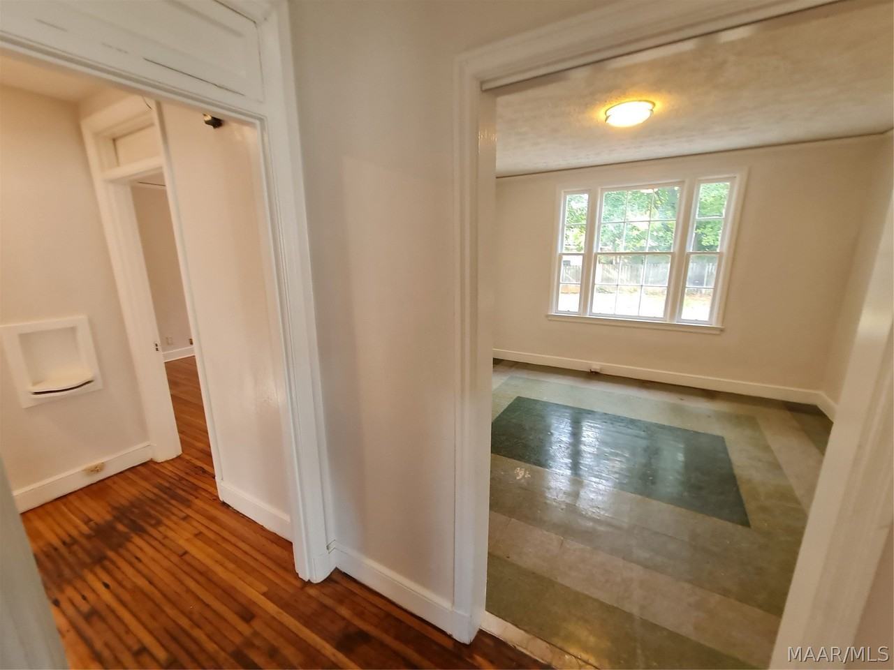 2113 Brewton St - Photo 7 of 34