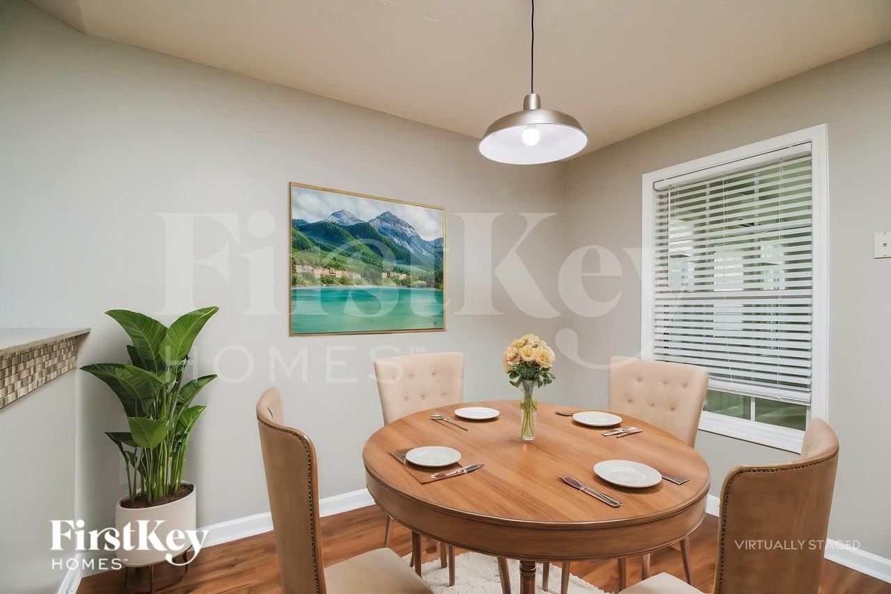 140 Thrasher Rd - Photo 7 of 19