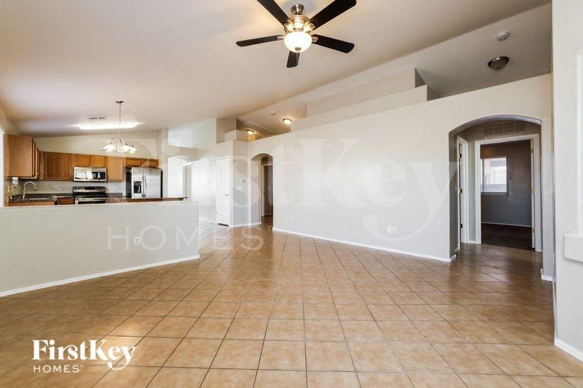 12793 E Hartshorn Pass - Photo 4 of 15