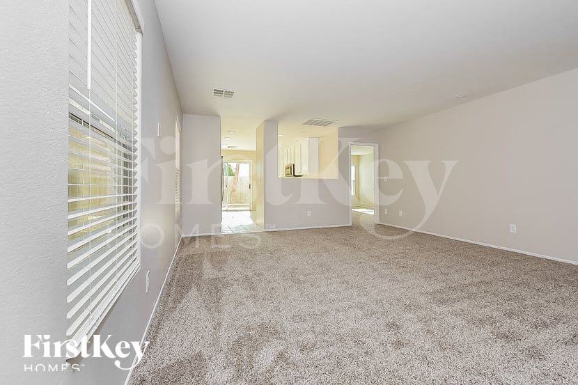 3964 Moon Tango St - Photo 3 of 15