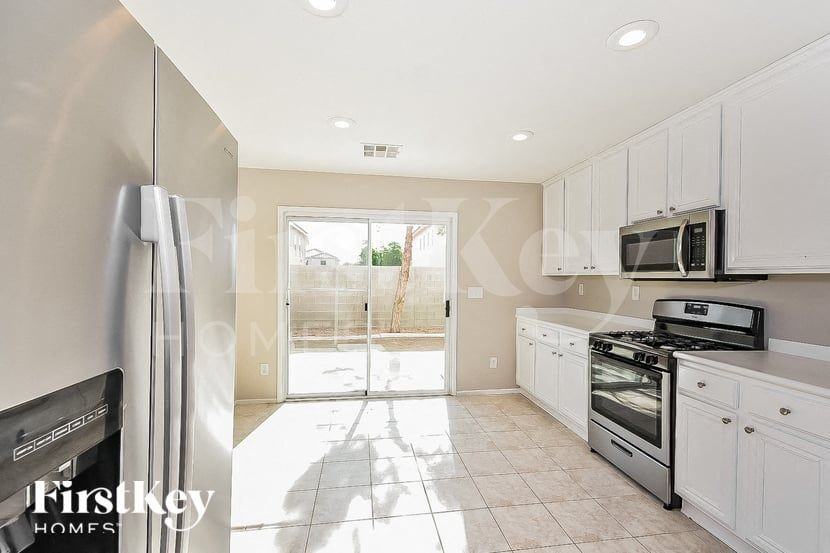 3964 Moon Tango St - Photo 6 of 15