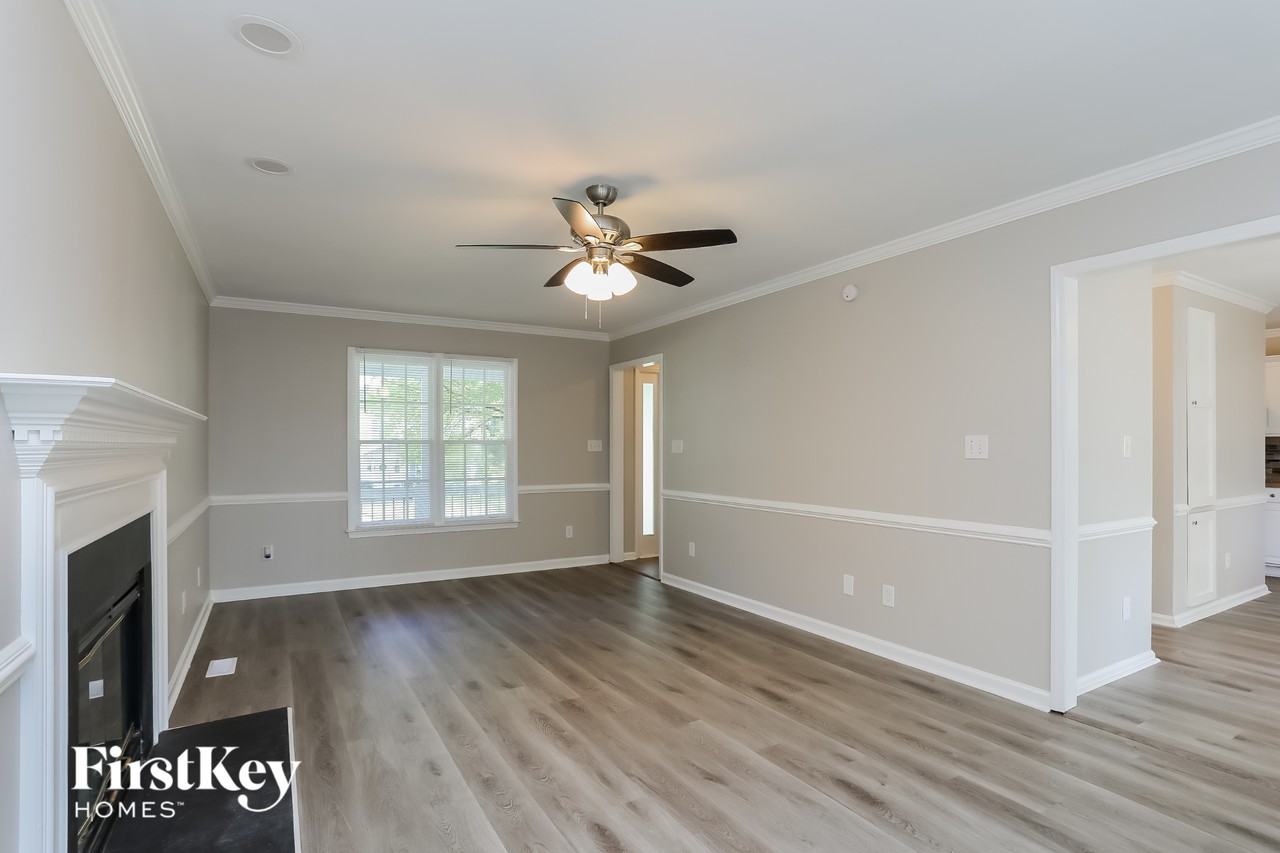 1401 E Stonemason Dr - Photo 4 of 15
