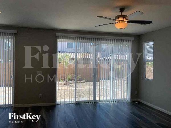 4223 Spring Storm Ave - Photo 4 of 12