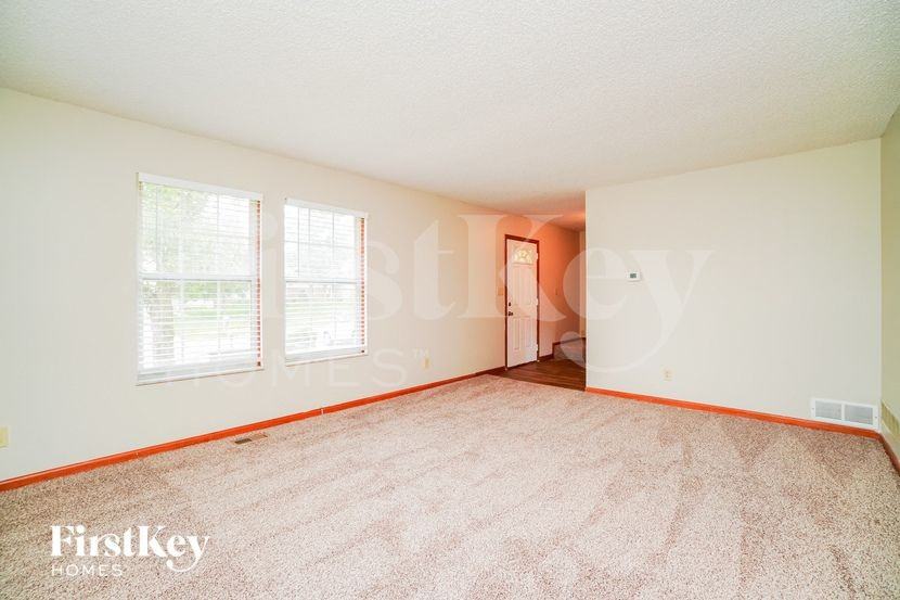 6384 Old Ben Ln - Photo 4 of 15