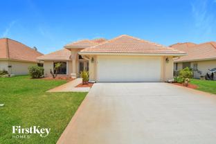 1655 James Cir - Photo 1 of 1