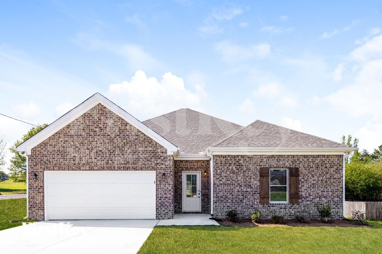 262 W Wolf Rd