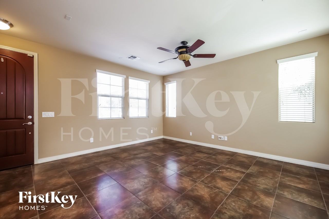 9019 W State Ave - Photo 3 of 15