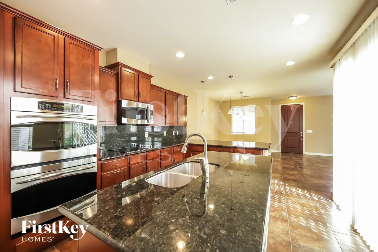 9019 W State Ave - Photo 7 of 15