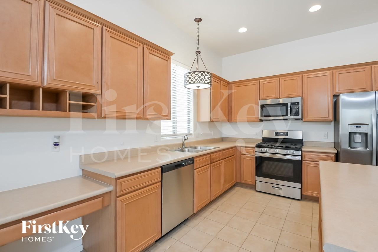 11549 W Amber Stone Dr - Photo 6 of 15