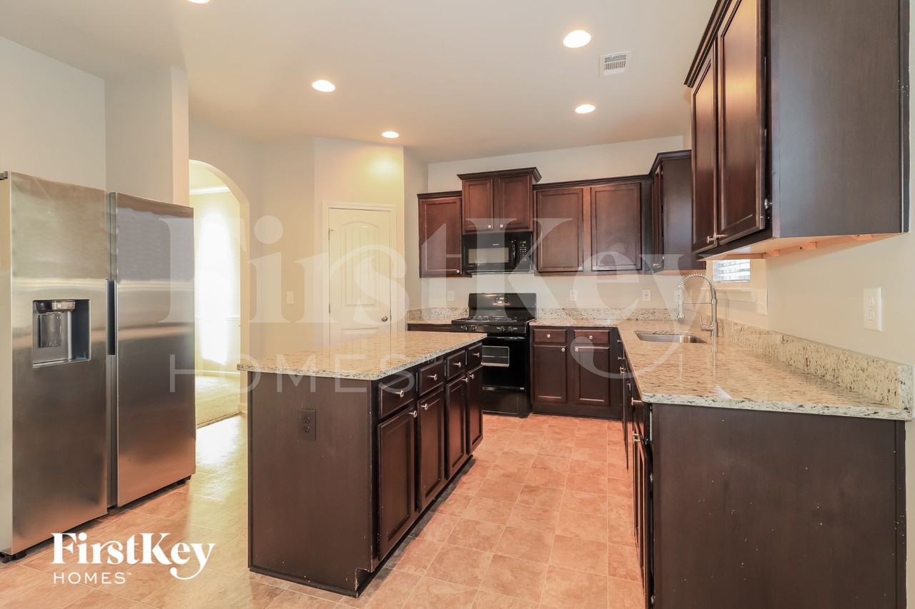 88 Birch River Ct - Photo 7 of 15