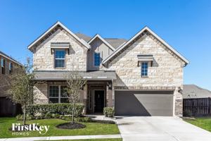 featured image of 6406 Wolf Run Dr