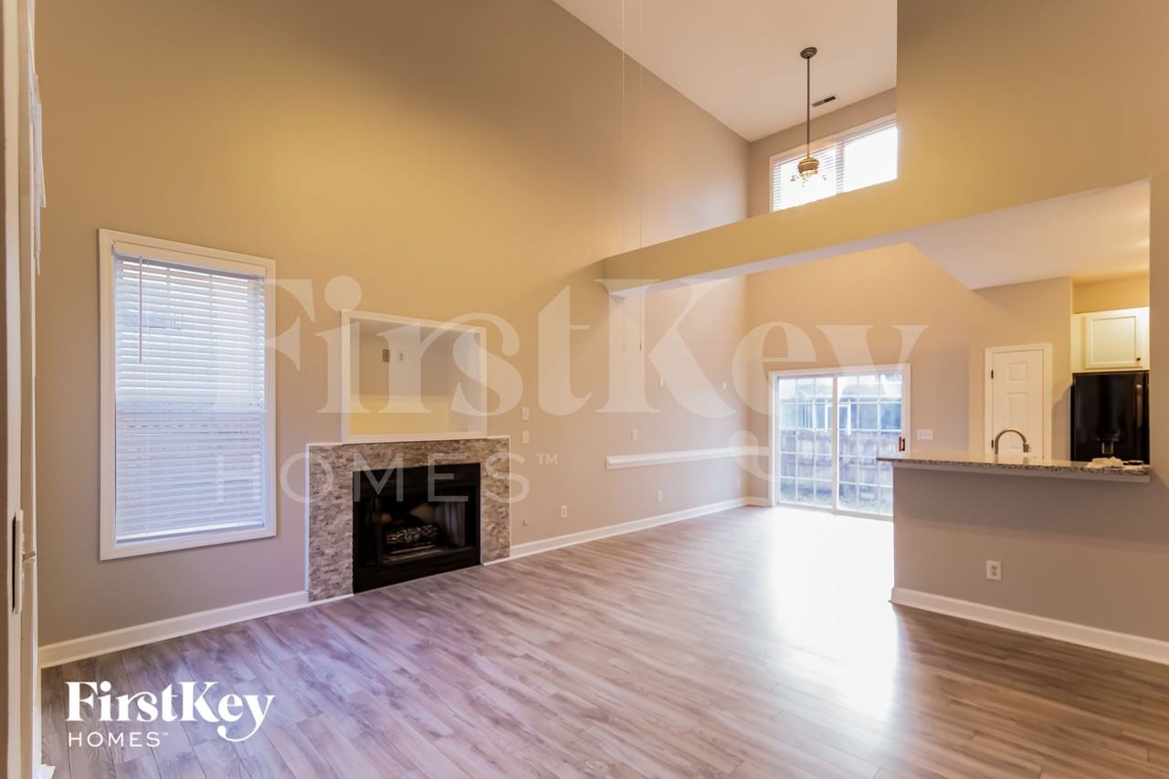 116 Scottswood Dr - Photo 3 of 15