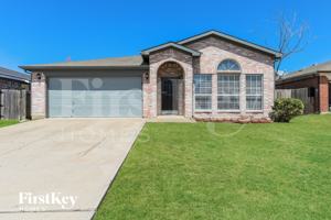 featured image of 8136 Iris Cir