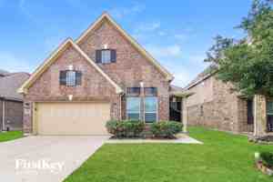 featured image of 4810 Bay Vista Dr