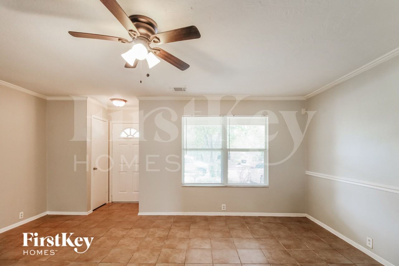 3235 Becker Glen St - Photo 3 of 16