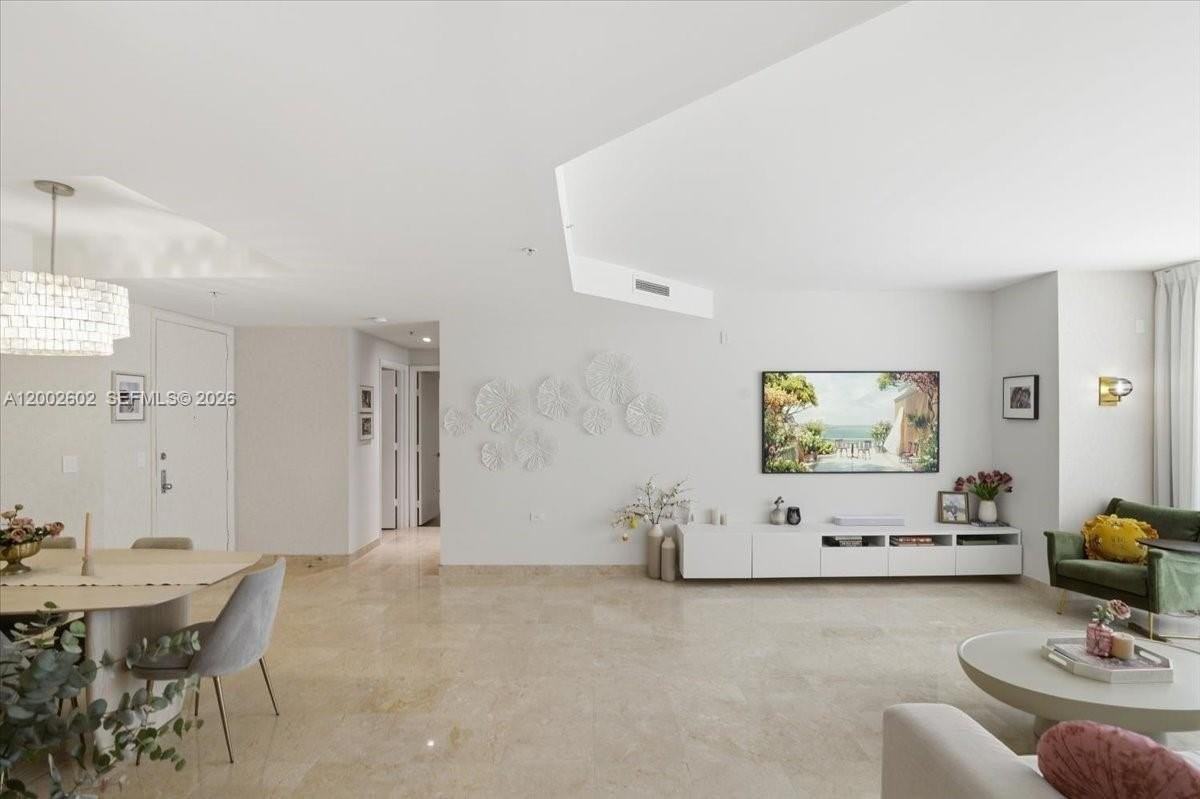 801 Brickell Key Blvd #409 - Photo 6 of 50