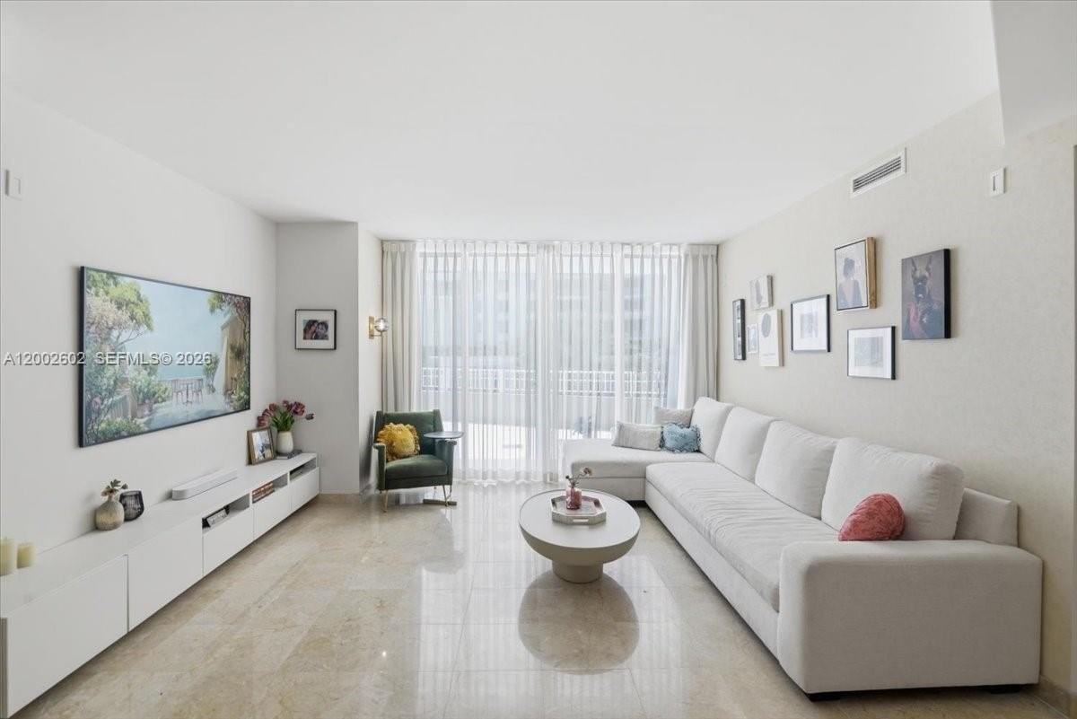 801 Brickell Key Blvd #409 - Photo 7 of 50