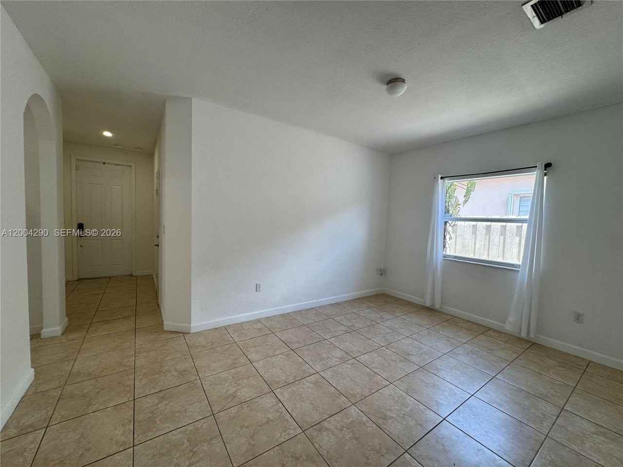 2356 Ne 3rd Ct #2356 - Photo 2 of 26