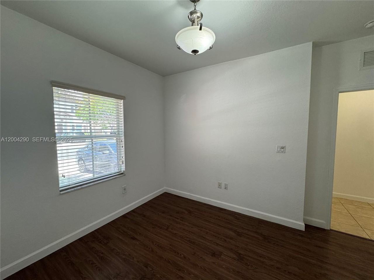 2356 Ne 3rd Ct #2356 - Photo 3 of 26