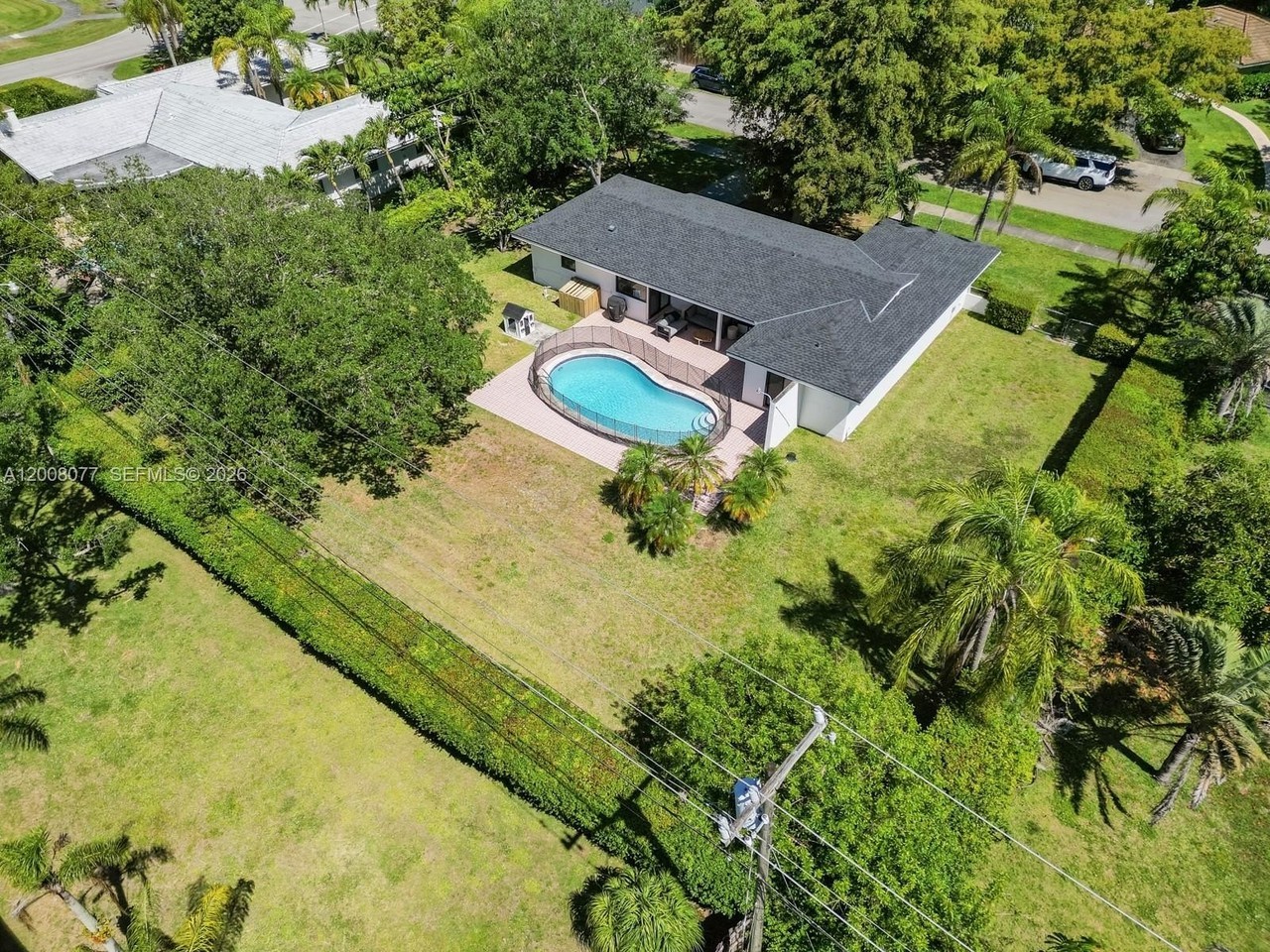 8620 Sw 159th St - Photo 6 of 31
