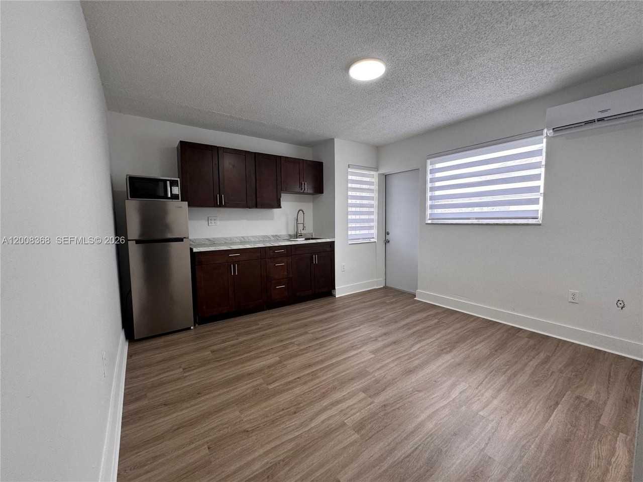 3632 Sw 87th Ave - Photo 2 of 6