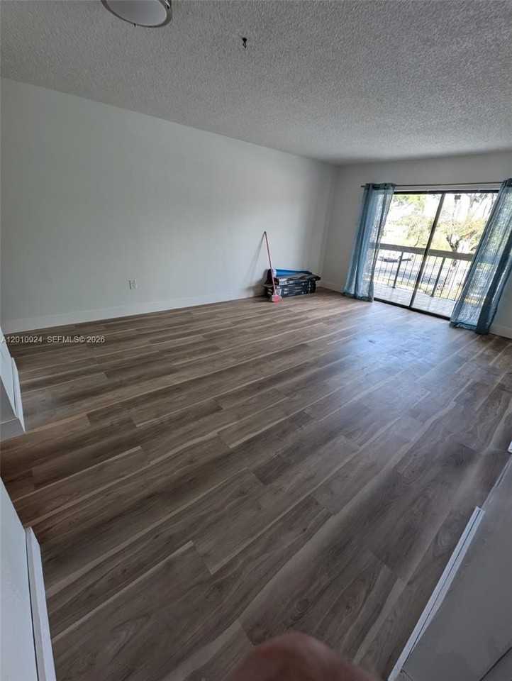 1300 Sw 122nd Ave #204B2 - Photo 4 of 6