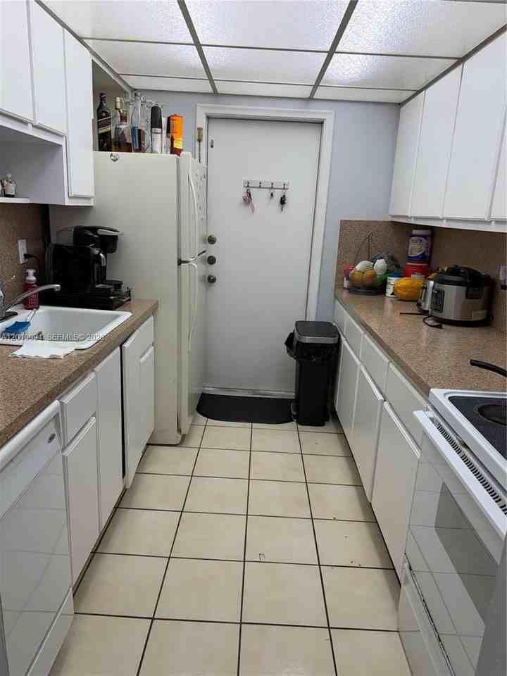 7847 Miller Dr #A205 - Photo 4 of 12