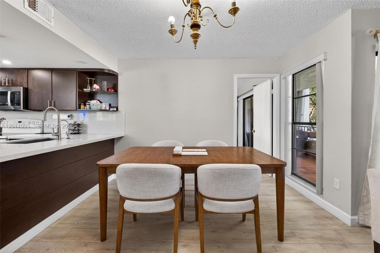 10845 Nw 7th St #15-21 - Photo 7 of 30
