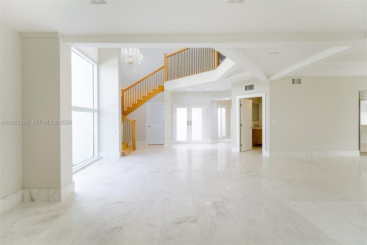 1981 S Oak Haven Cir #1981 - Photo 6 of 36