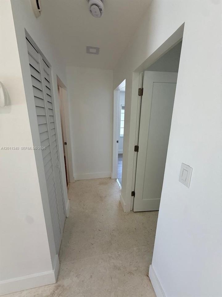 9130 Nw 193rd St #9130 - Photo 7 of 17
