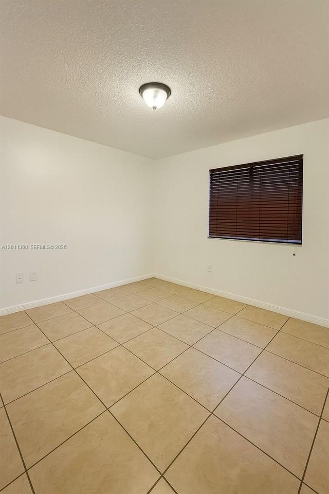 8170 Nw 10th St #2 - Photo 5 of 8