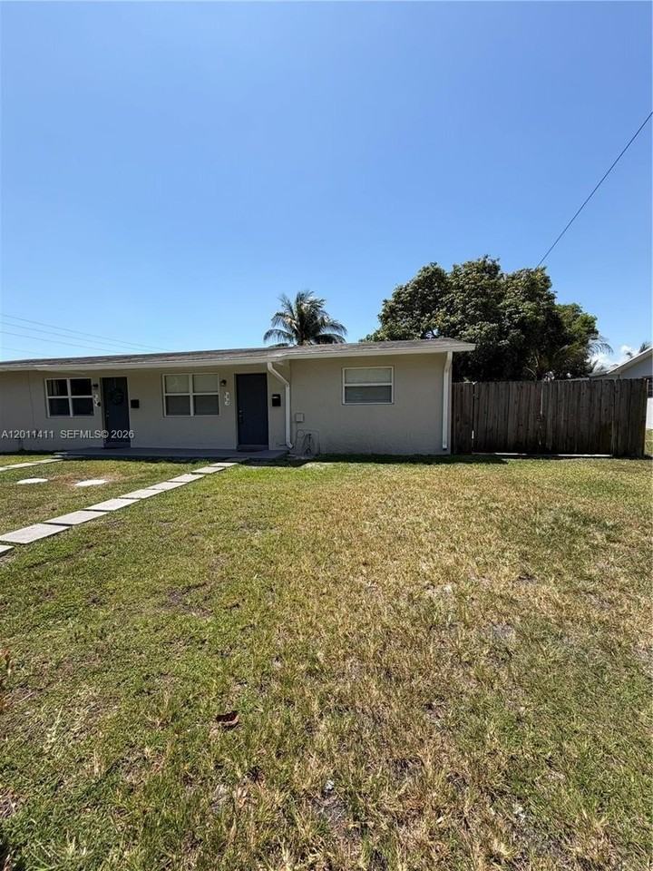 9250 Sw 168th St #9252 - Photo 3 of 15