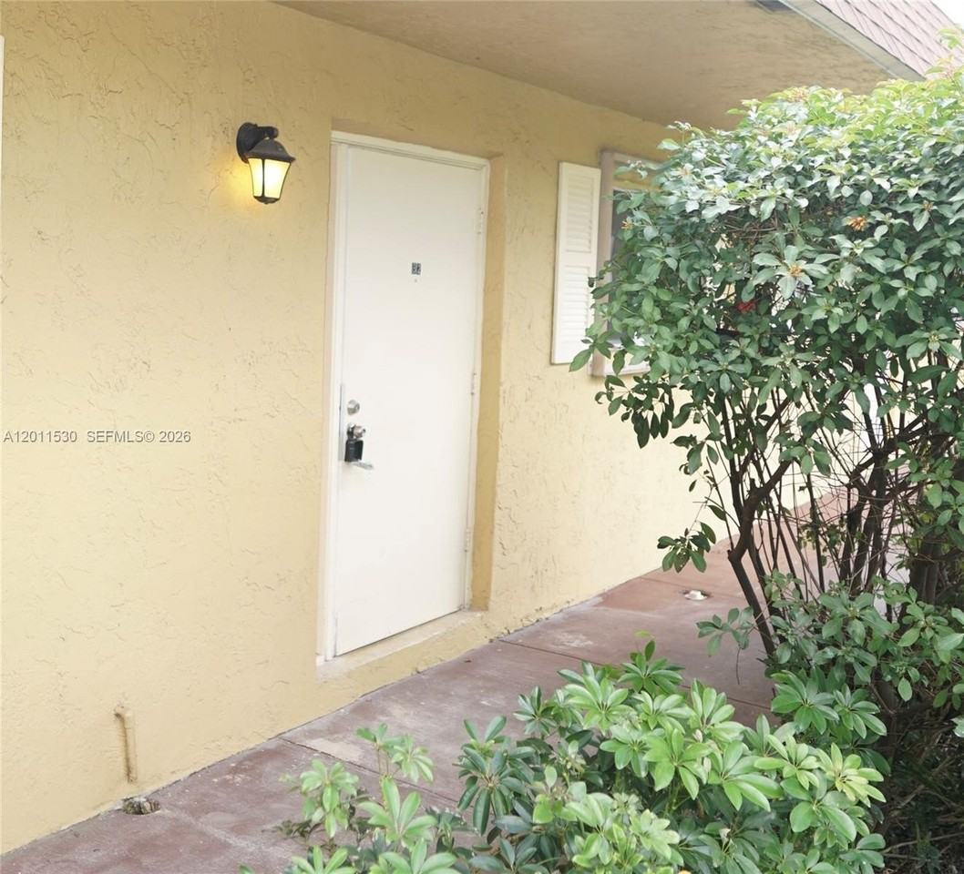 10722 La Placida Dr #9B2 - Photo 2 of 37