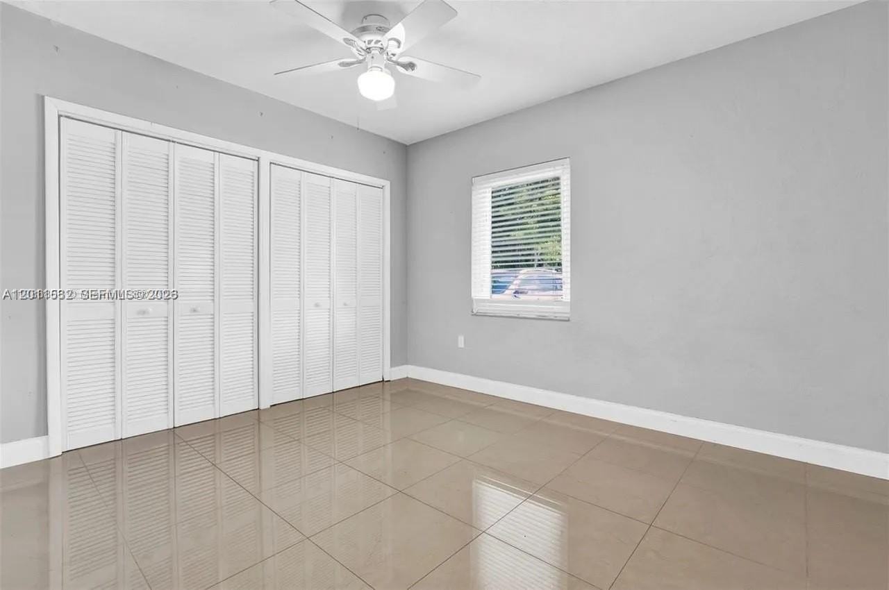 437 Swan Ave #0 - Photo 7 of 33